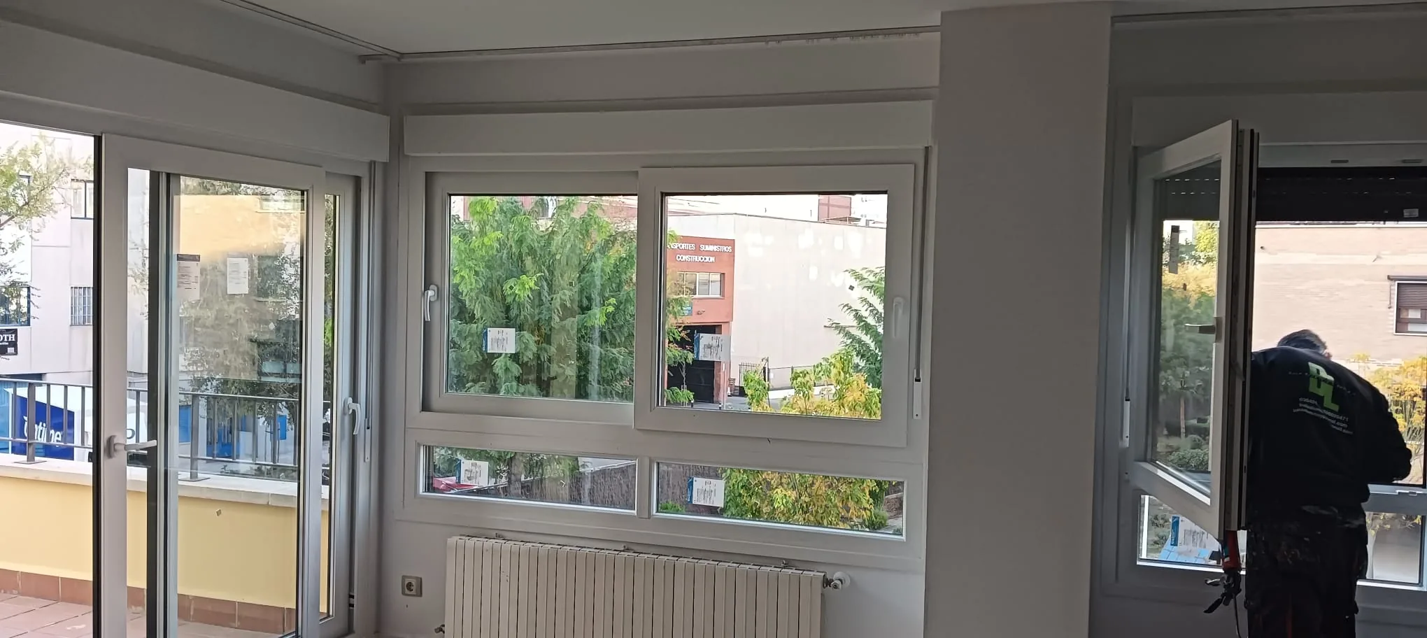 Instalación de ventanas de PVC y aluminio de alta eficiencia térmica - ven 8